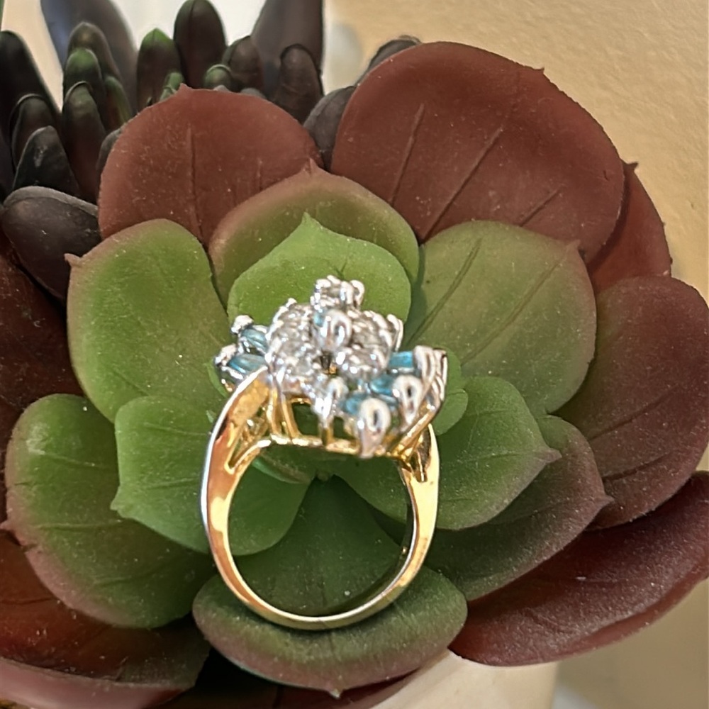 Blue Ring.  6 1/2 - Picture 6 of 17